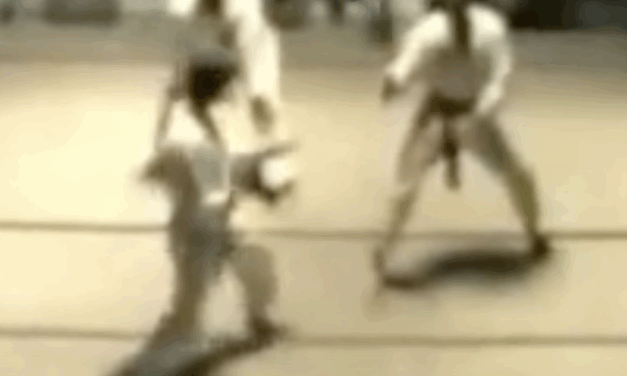 Chuck Norris vs. Skipper Mullins – Middleweights Final Match (International 1966)
